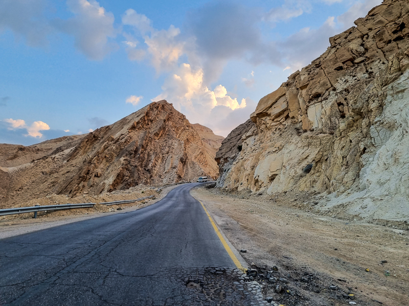 Stupanie od Potash City do Keraku v Jordansku